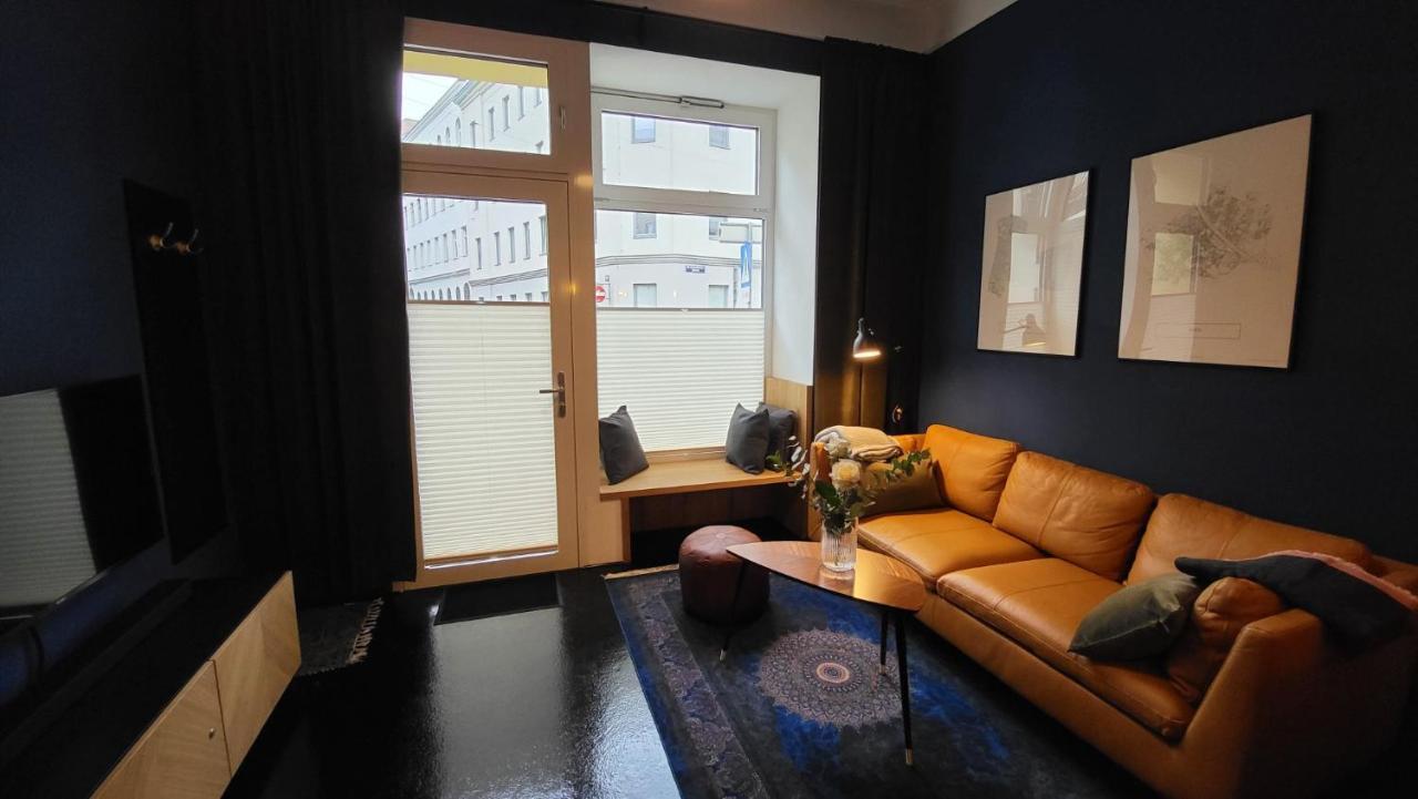 Urbanhood16 Apartment Wina Bagian luar foto